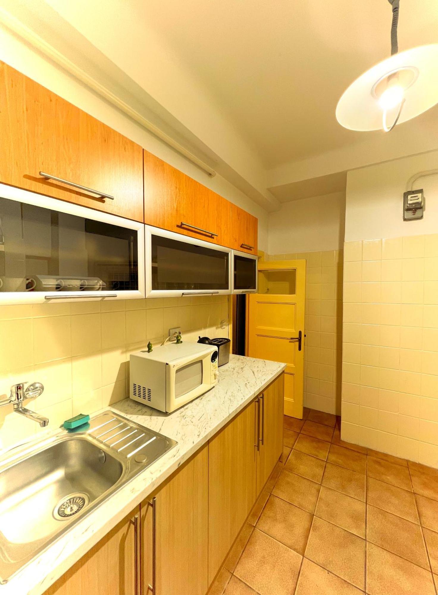 Ultracentral Apartment 4 Rooms - Old City Center -120 Square Meters - Bucareste Exterior foto