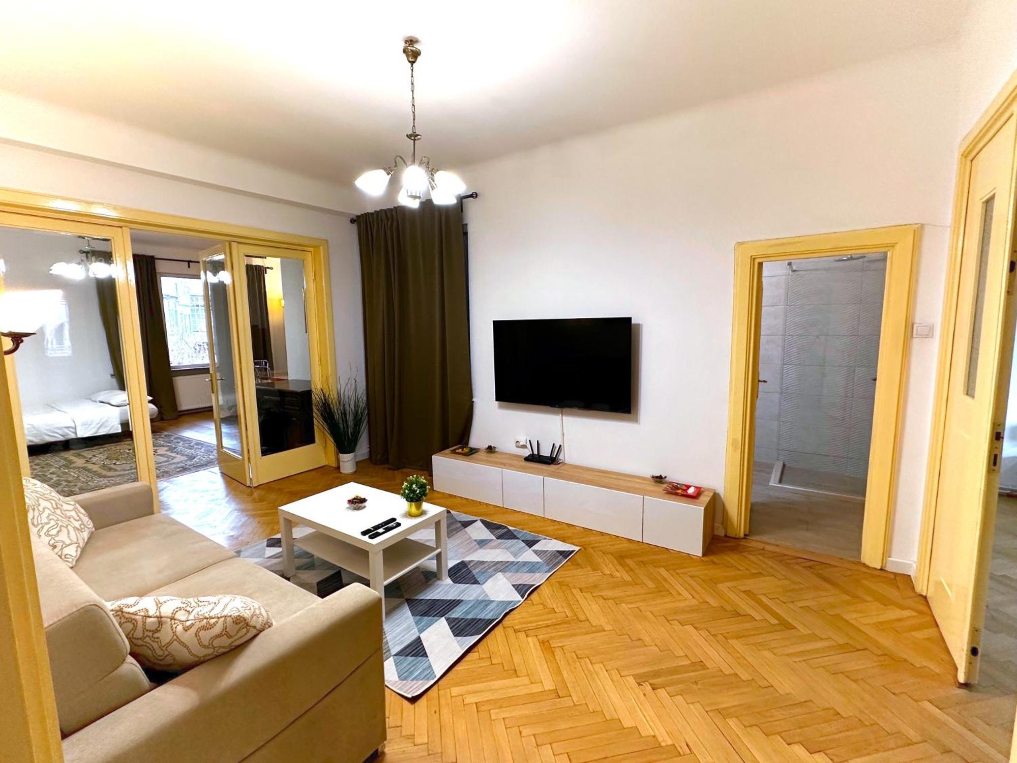 Ultracentral Apartment 4 Rooms - Old City Center -120 Square Meters - Bucareste Exterior foto