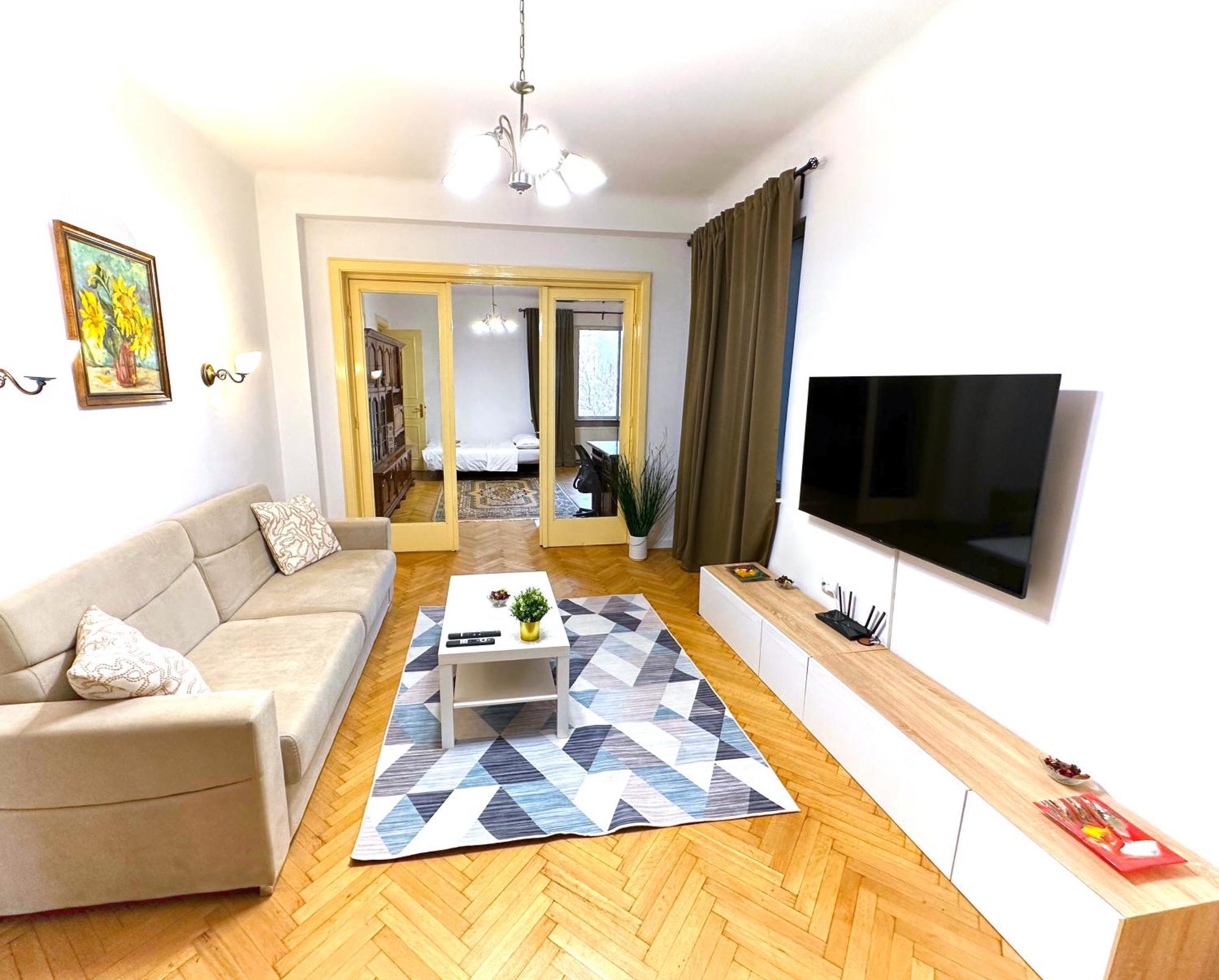 Ultracentral Apartment 4 Rooms - Old City Center -120 Square Meters - Bucareste Exterior foto